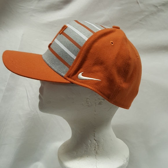 Texas's ball cap - Picture 2 of 4
